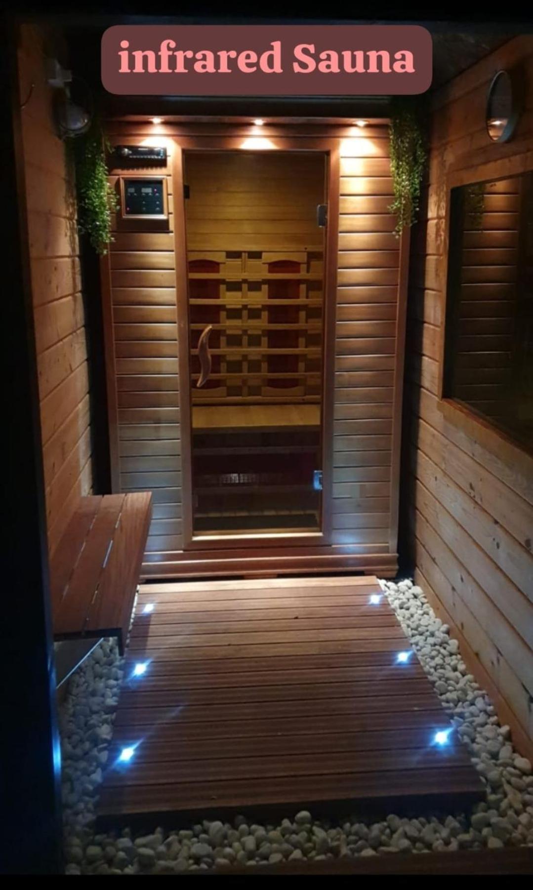 Lake House 74, Luxury Accommodation Ir Sauna Warmond Экстерьер фото